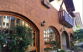 Hotel Bamba